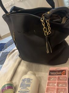 All Sell Black Shoulder Bag