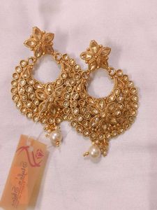 Gold Chandbali Earrings