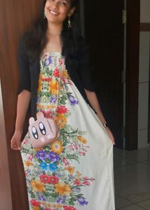 Beautiful White Gown With Floral Print.