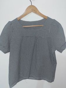 Checkered Puff Sleeve Top
