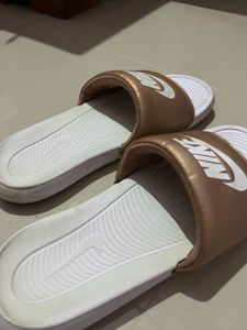 Original Nike Victori One Slides Unisex