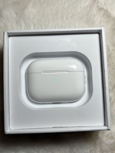 Apple AirPods Pro (2nd generation)
