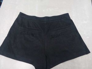 SWEEWE Black FAUX Shorts