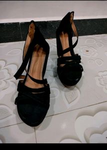 Black Wedges 👠