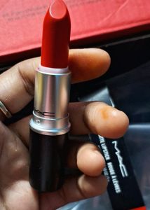 💄M.A.C Matte Lipstick - Lady Danger | 3g