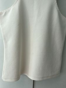 35 H&amp;M CREPE TOP