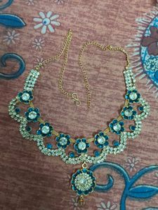 Elegant Necklace Set