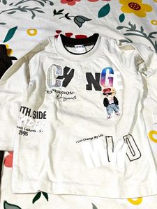 Baby Boy&#39;s Change Outfit