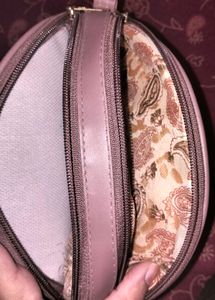 Sling Bag 🛍️❤️
