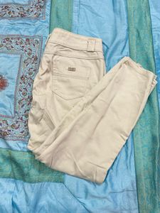 PICK ANY JEANS FOR 250/-