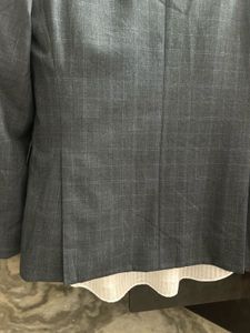Classic Gray Men's Blazer (Body Fit)
