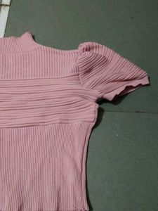 Puffed Sleeves Pink Top👀✨☺️