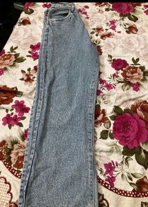 Straight Fit Jeans🎀
