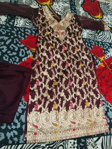 Elegant Purple Gold Pant Kameez