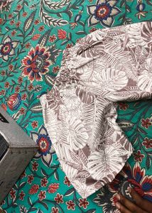 Cute Leaf Print Matching Set