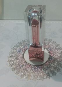 Colour Gel Lipstick With Goldleaf 💄