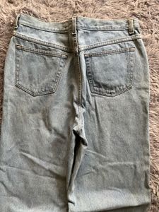 Mom fit jeans