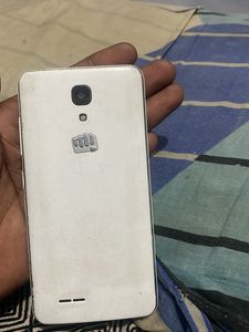 Micromax Q424 Smartphone in full working condition
