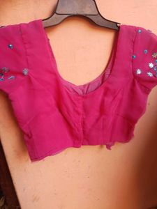 Pink Georgette Saree With Blouse