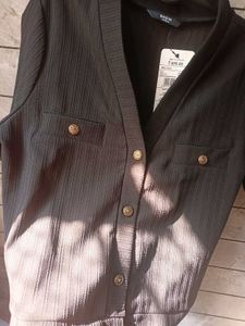 SHEIN BRAND Stylish Black Button-Down Top