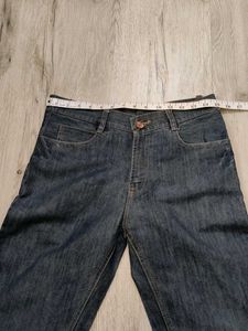Ma2028 Sabrin jeans waist 32 inches