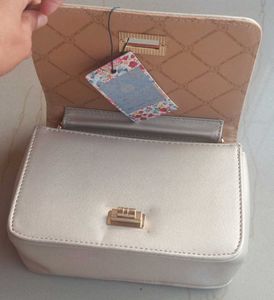 Lino perros gold toned quilted sling Bag