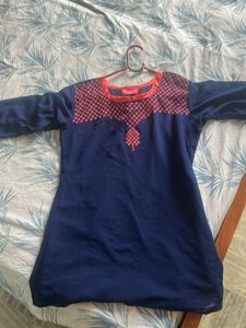 Kaira&#39;s Navy Blue Embroidered Tunic