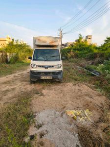 Used Mahindra Truck Self Pickup