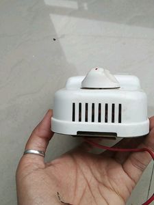 Polar Regulator For Fan