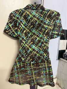 Patterned Short Sleeve Top