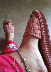 Two Slipper 🥿🥰