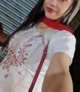 Elegant Floral Kurta Set