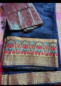 Elegant Navy Blue Saree