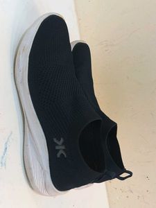 Comfortable blue Sneakers