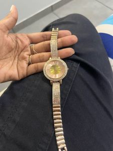 Rose Gold Women&#39;s Watch