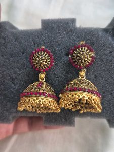 Combo: Gold Chain With One Ring And 3 Earings