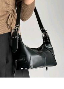 Black Shoulder Bag