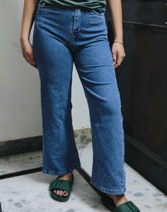 Straight Fit Blue Jeans