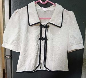 Cute Cropped Blouse