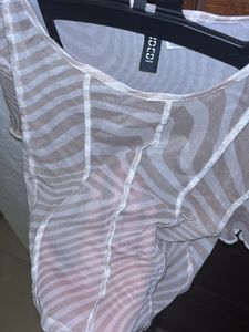 Sheer beautiful crop top In perfect condition