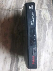 Airtel Smart HD Set top box in working condition.
