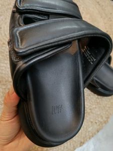 HnM Black Velcro Strap Slides