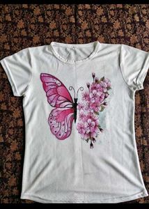 White Tshirt For Girls.