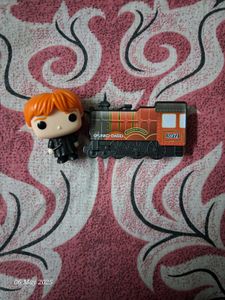 Funko Pop! RON AND HOGWARTS TRAIN LEFT