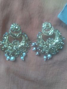 Earing Gold And White Colour 😻💓