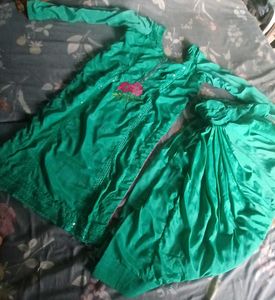 Full set Of  Salwar ,kameez And Duptta