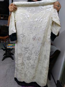 Suit White With Borders
