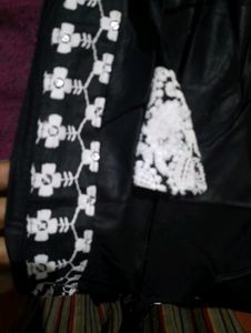 Nayracut Kurta Set