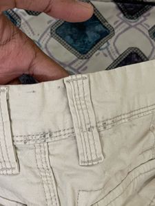 Zudio Cargo Pants Beige