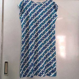 Chic Blue &amp; White Midi Dress
